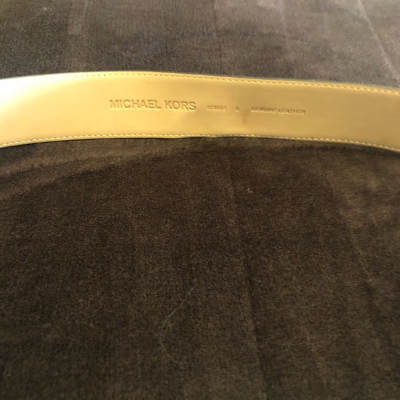 Michael Kors Black Leather Belt w/ Silver Buckle - Picture 7 of 14